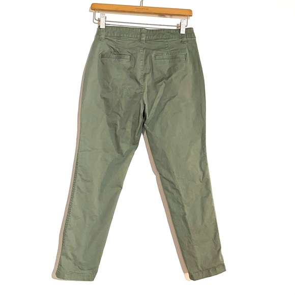 GAP Green Girlfriend Khaki Chino Cotton Pants 2 Petite Army Green - Picture 2 of 10